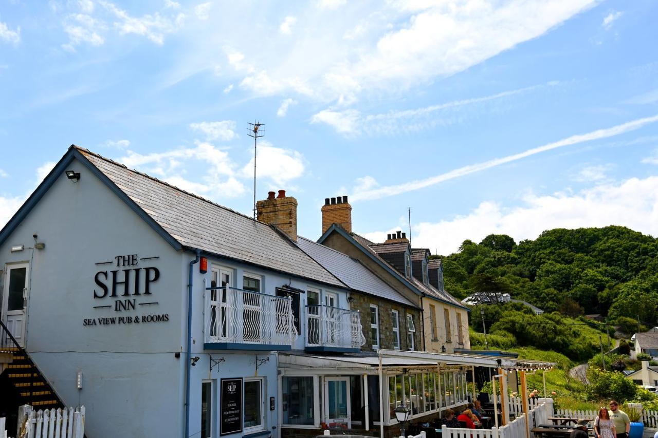 Ship Inn Aberporth Buitenkant foto