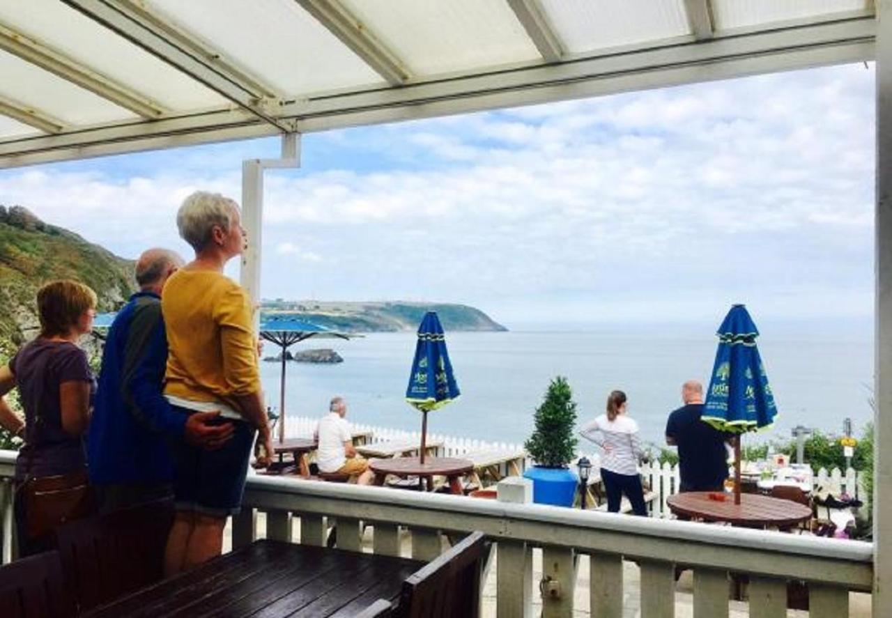 Ship Inn Aberporth Buitenkant foto
